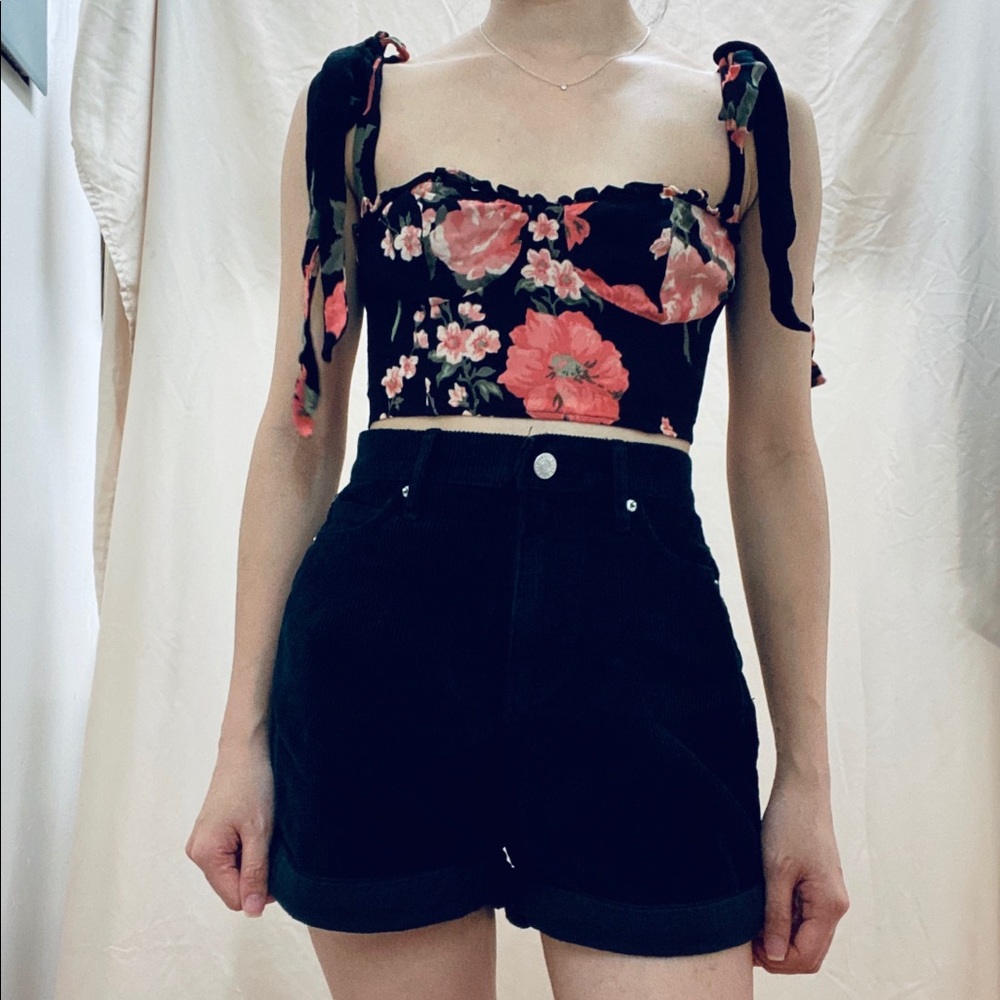 Liana Top